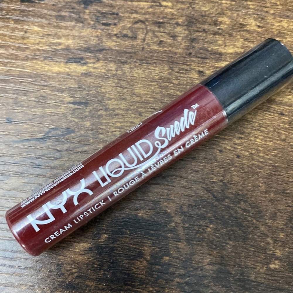 NYX liquid suede